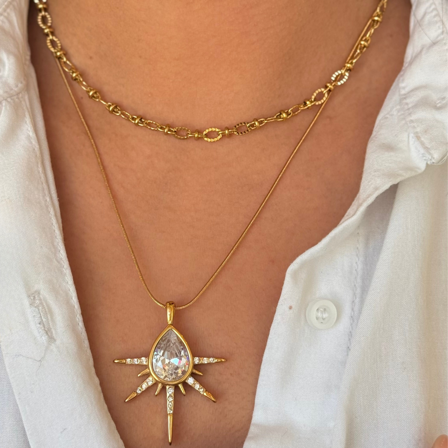 Figaro Simple Golden Necklace