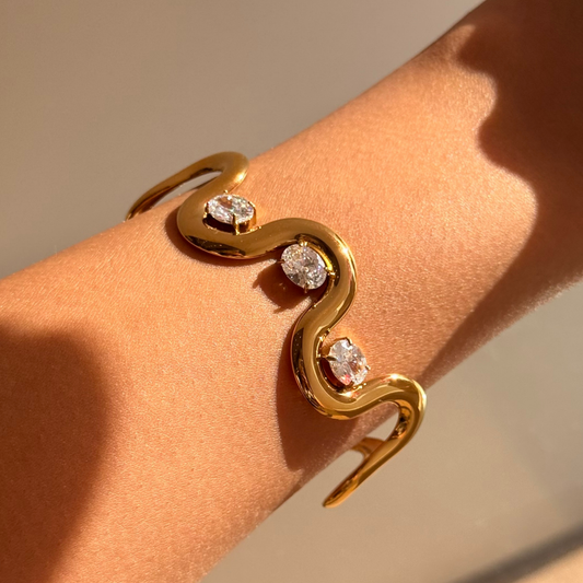 Irregular Trendy Spark Bracelet