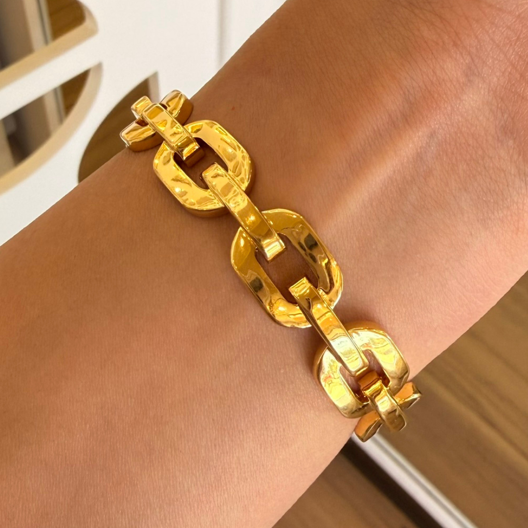 Large Link Gold Bracelet