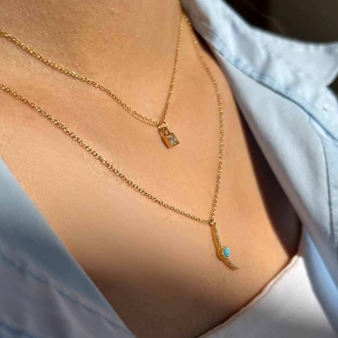 Golden locket necklace