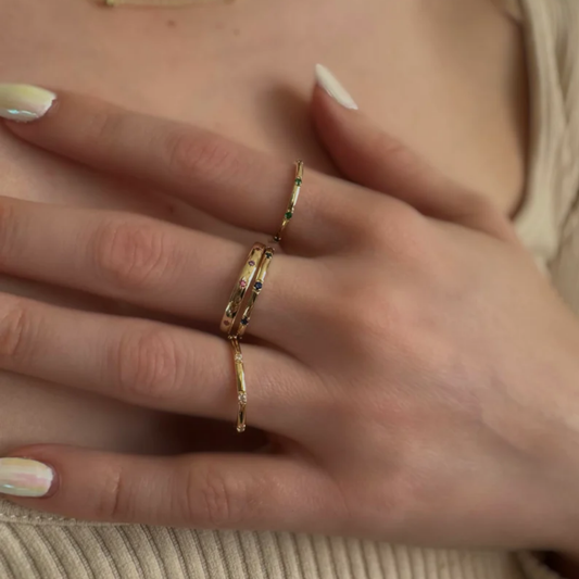 Round Spark Blue Ring