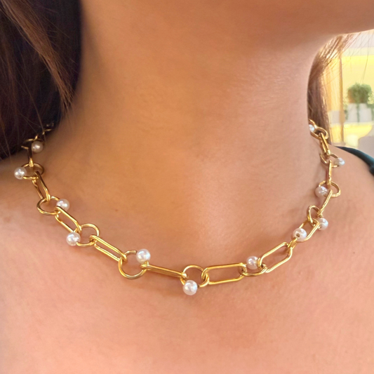 Golden Pearl Necklace