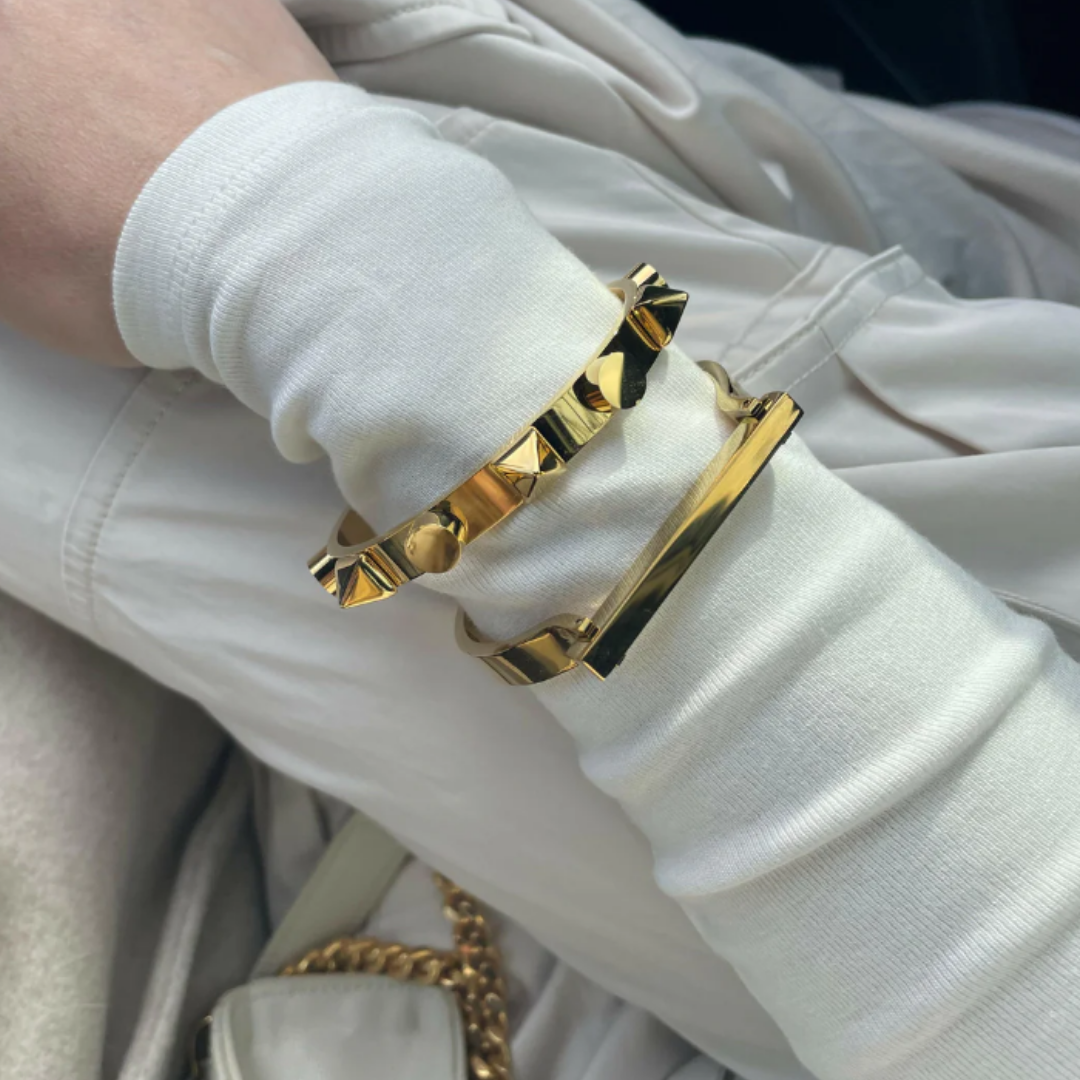Bold Bar Gold Bracelet