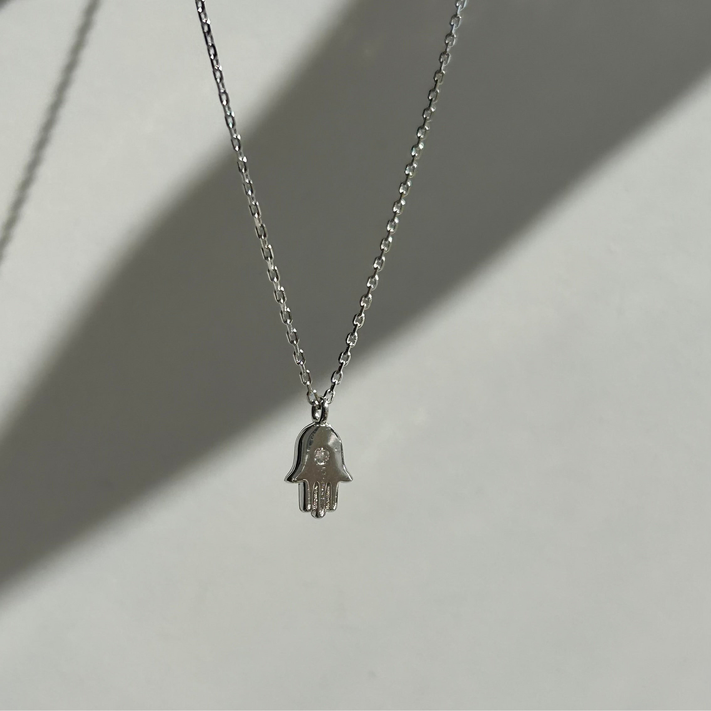 Little hand of fatima silver necklace