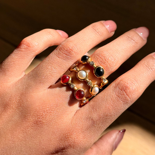 Red Circles Open Ring