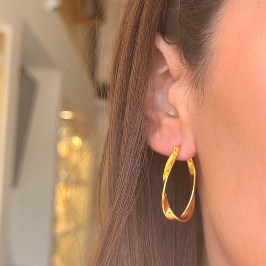 Golden Hoops Valentina