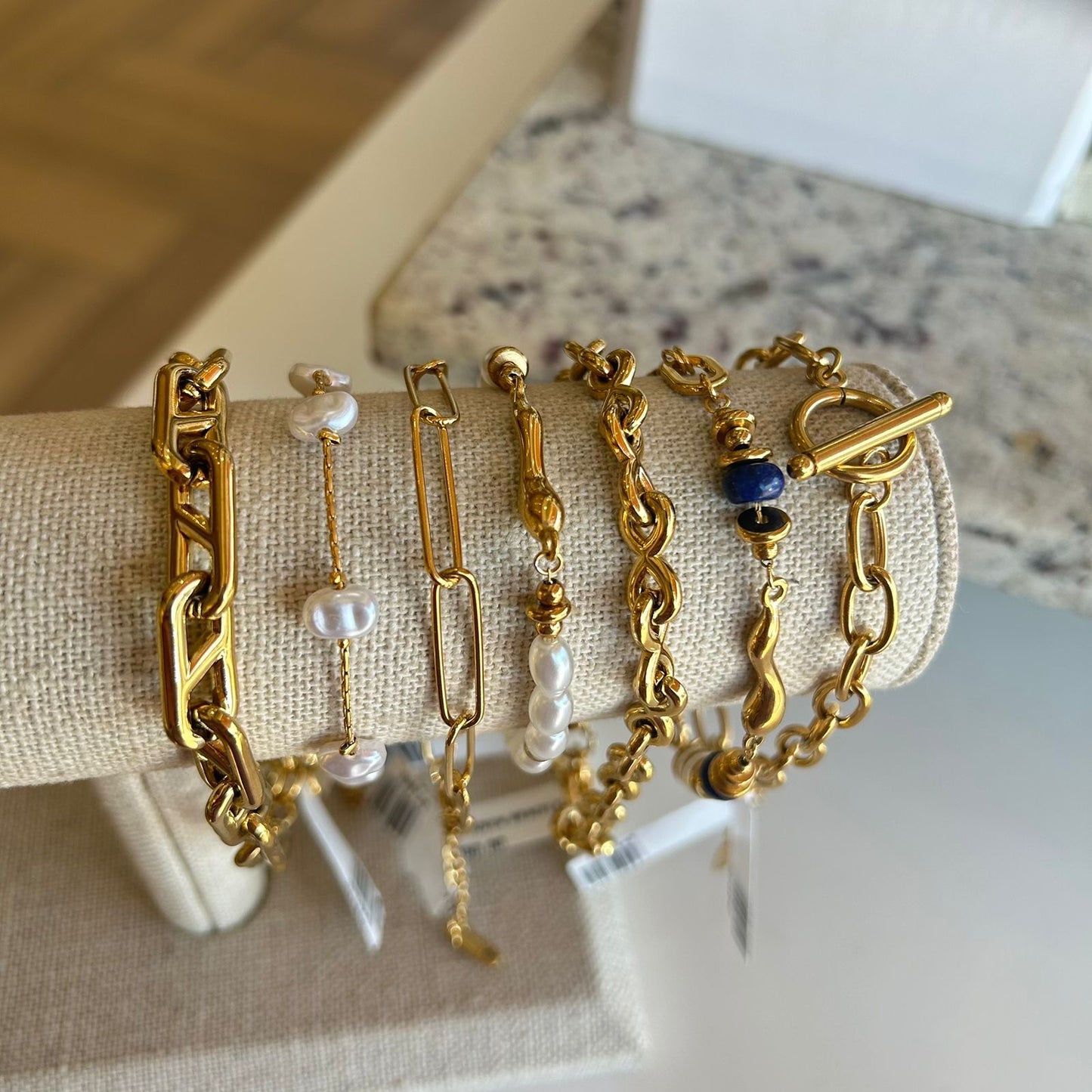 Drop irregular pearl bracelet