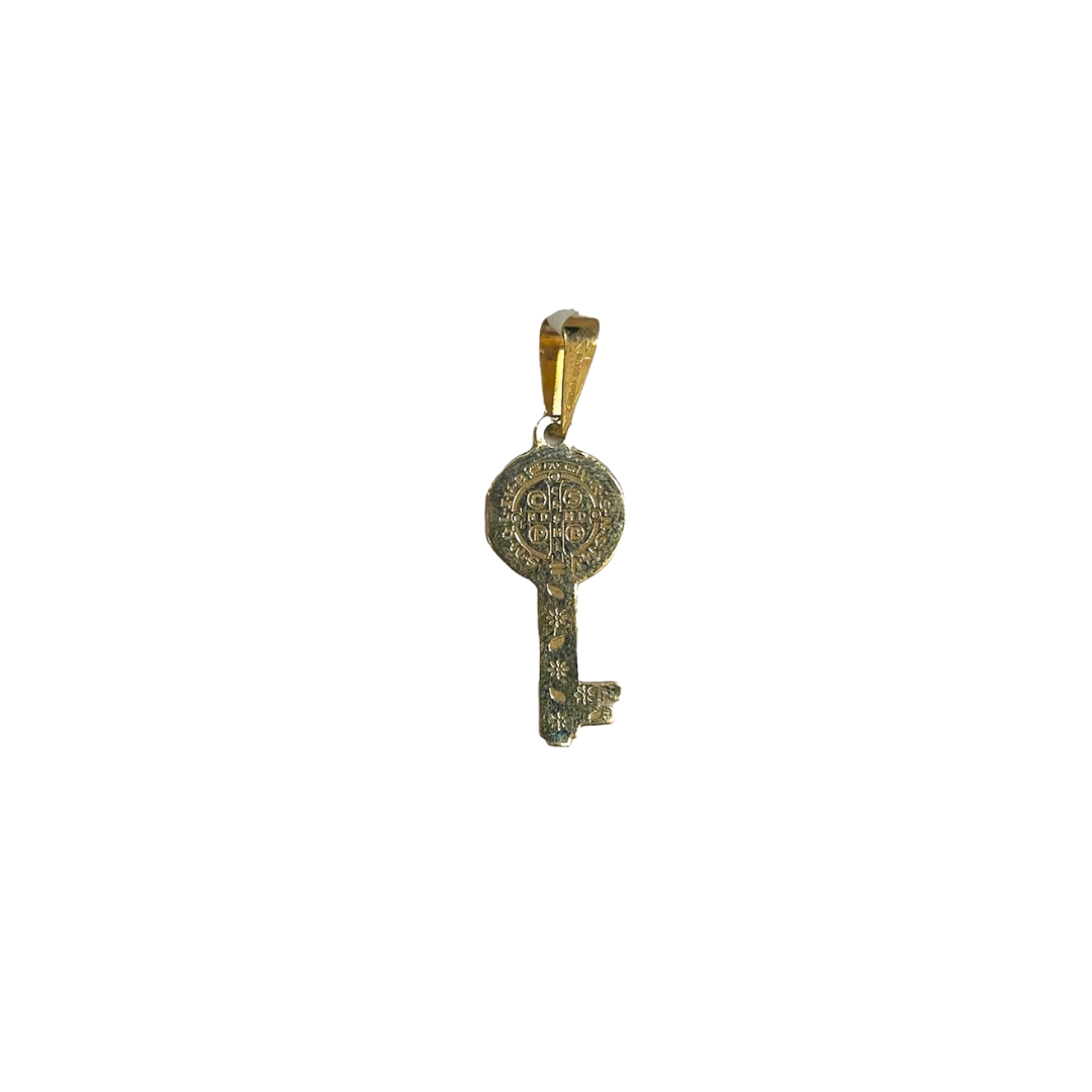 San Benito key charm 10k