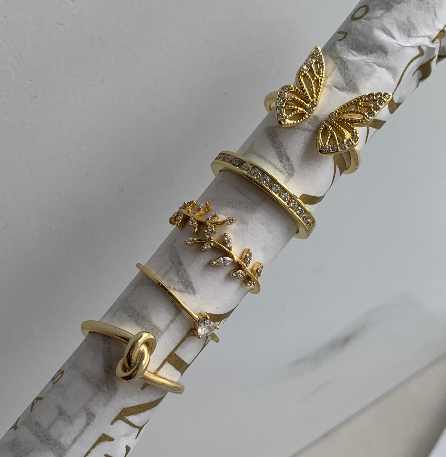 Eternity band golden ring