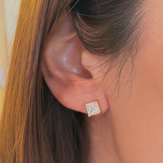 Robus Studs