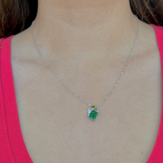 Green Stones Silver Necklace