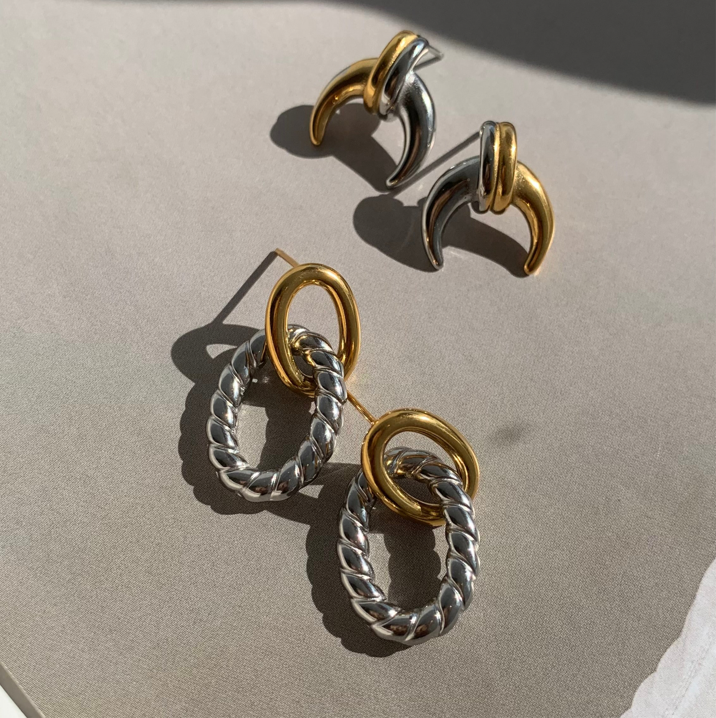 Modern moon dual studs