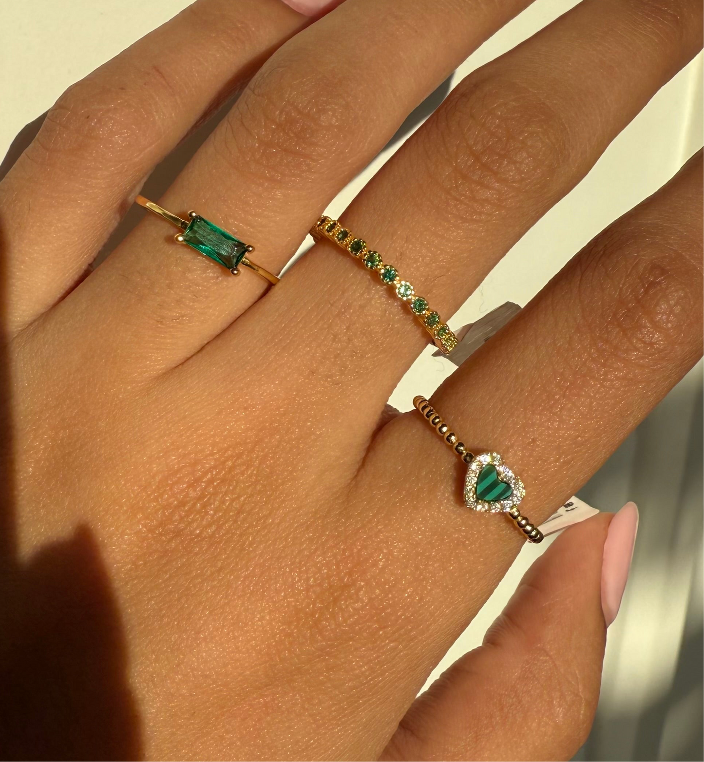 Heart & dots ring