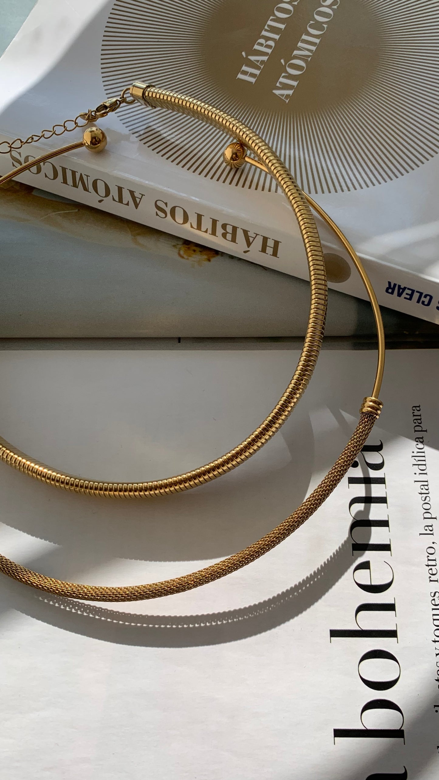 Cleopatra choker