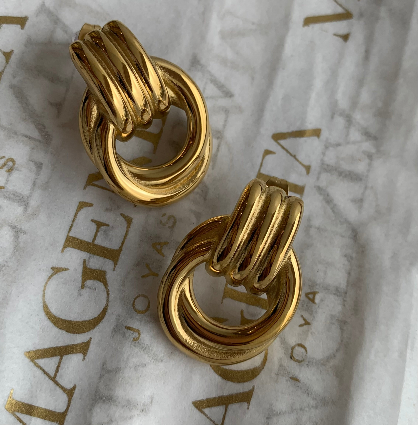 MODERN GOLDEN EARRINGS