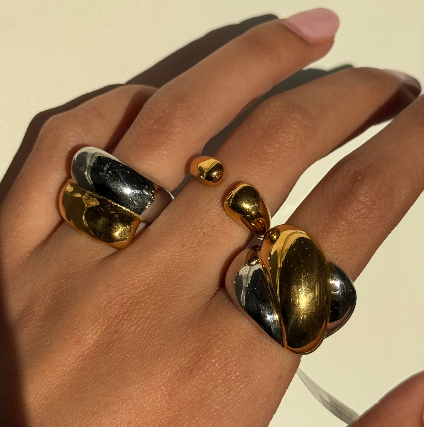 Dual chunky ring
