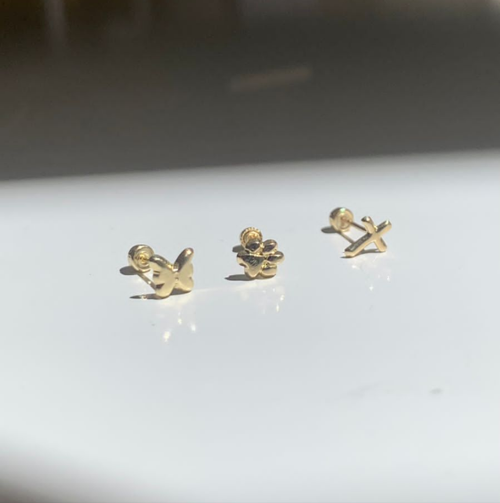 Micro mariposa lisa