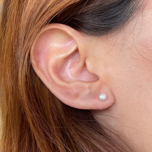 4mm Pearl Button Stud