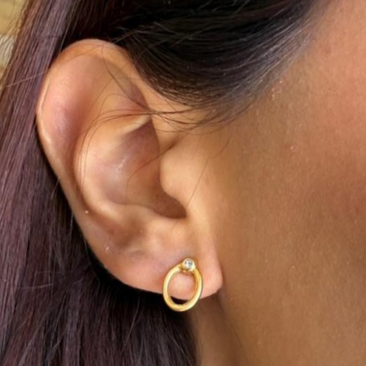Oval/Lilac Crystal Stud