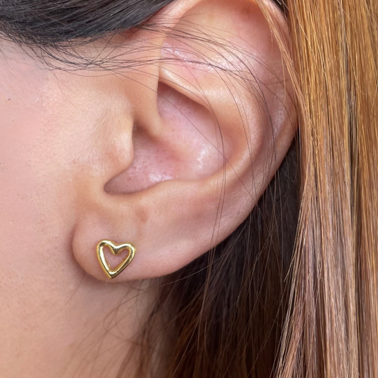Mini love couture heart studs