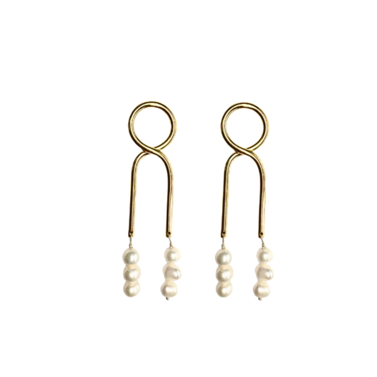 Gold knot pearl drop earrings