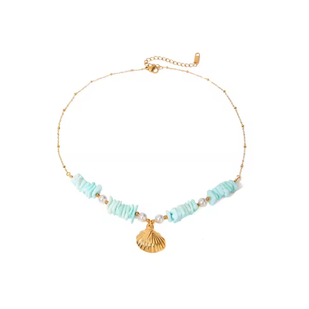 Sea shell blue necklace