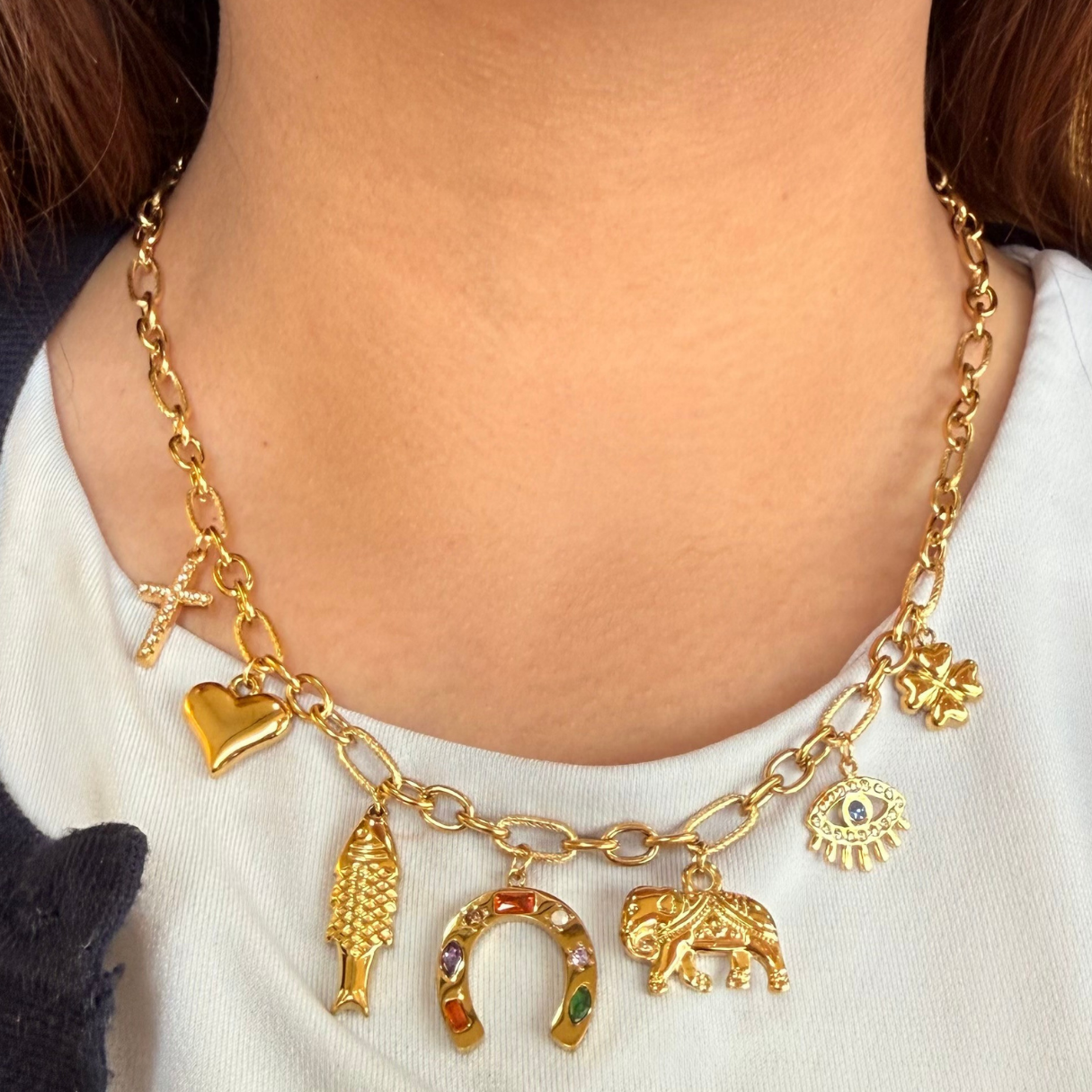 Golden Necklace Proteccion