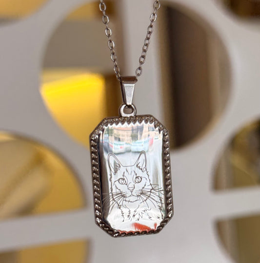 Silver Plaid Engraved Necklace