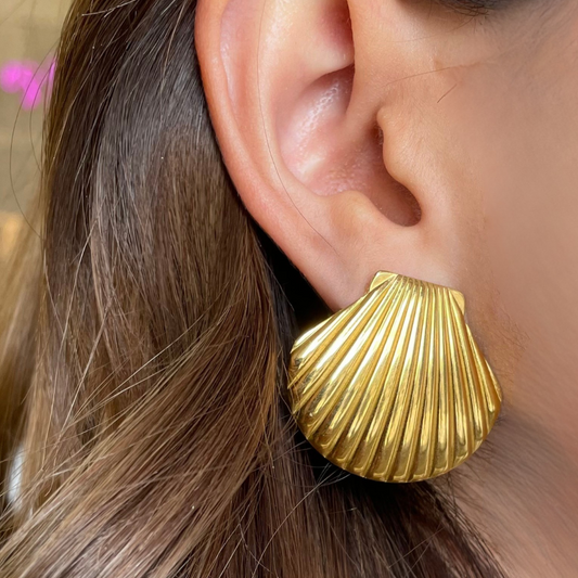 Golden seashell earrings