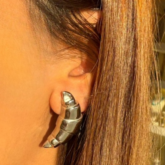 Croissant silver earrings