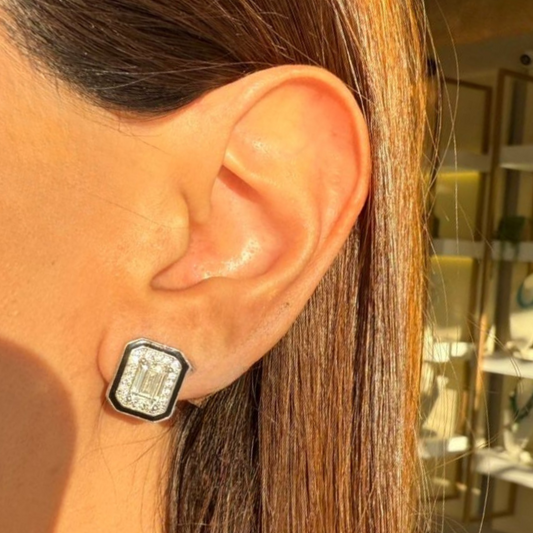 Queen silver studs