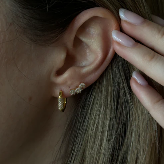 Oval Squared Middle Golden Hoops