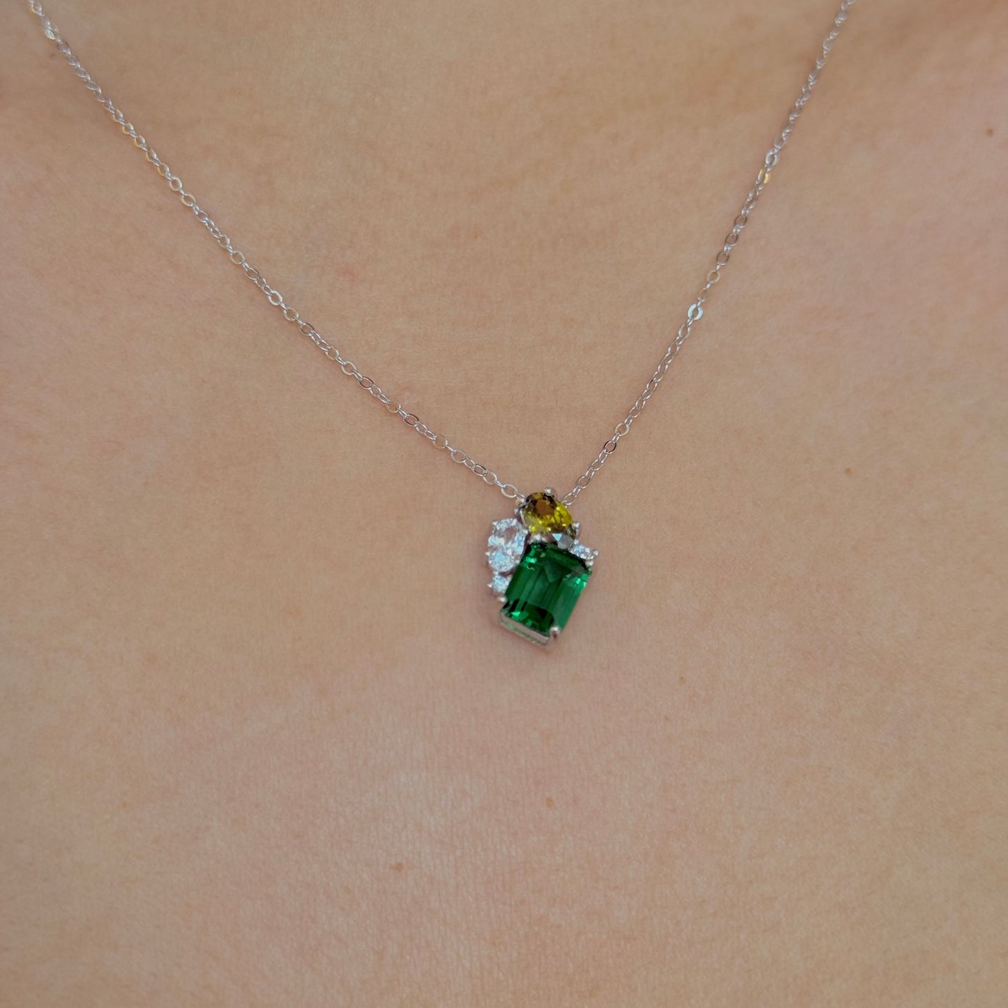 Green Stones Silver Necklace