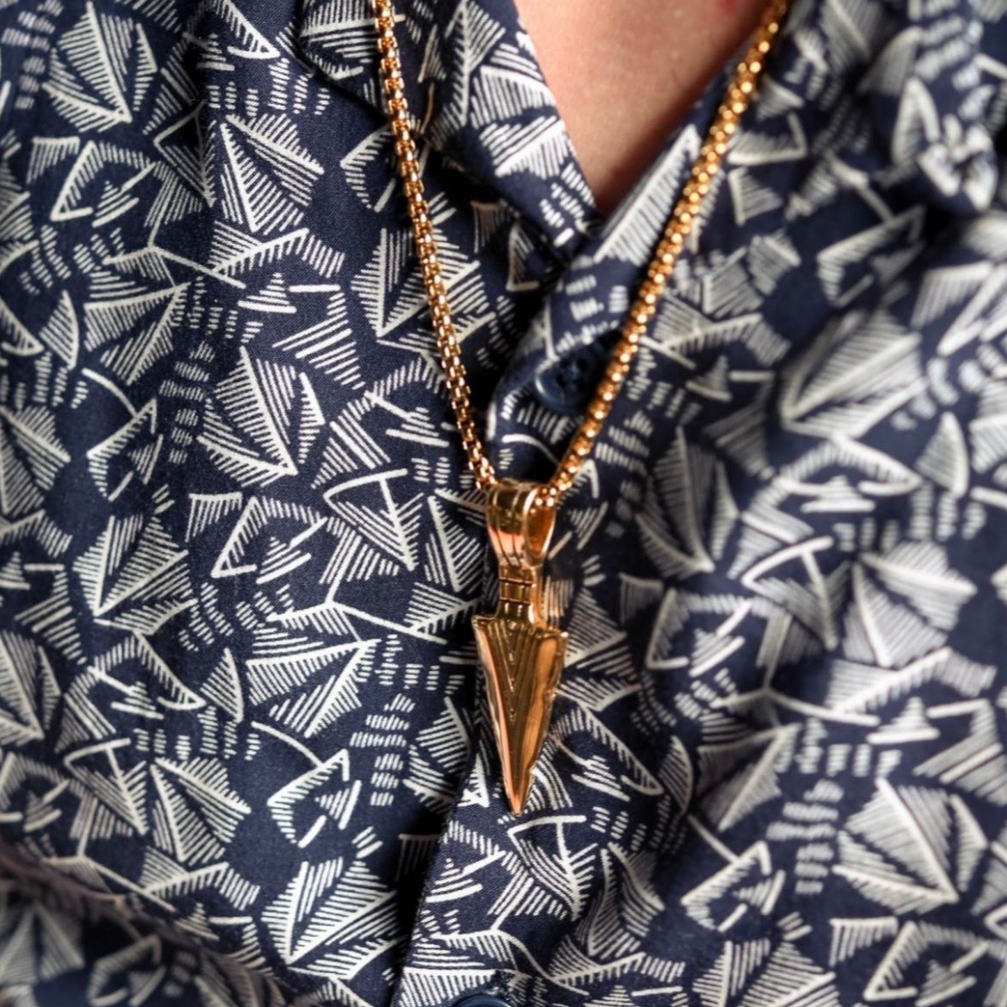 Dagger necklace