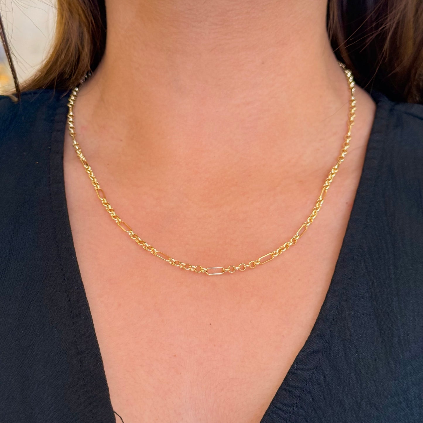 Golden Chain Lucy
