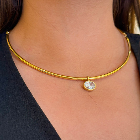 Oval Drop Rigid Golden Necklace