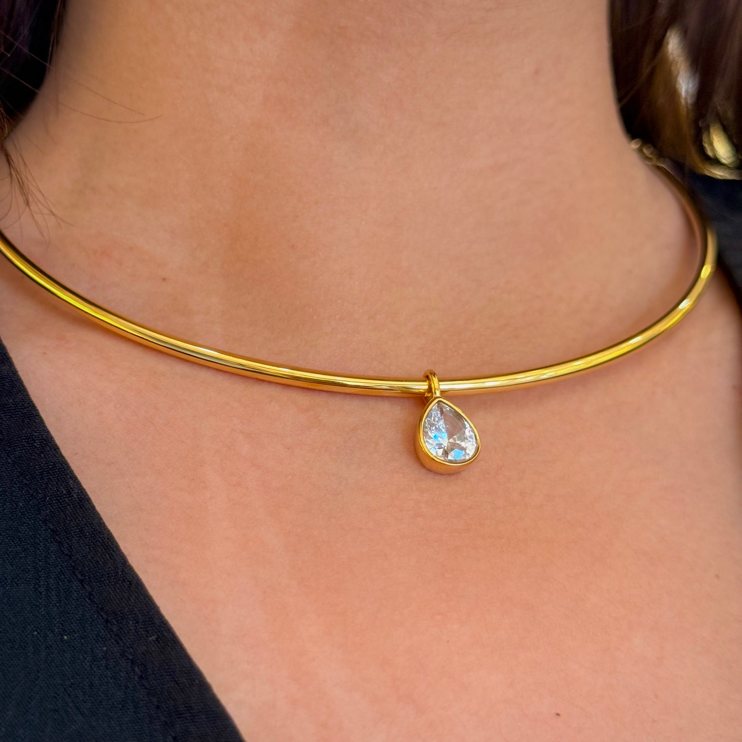 Spark Drop Rigid Golden Necklace