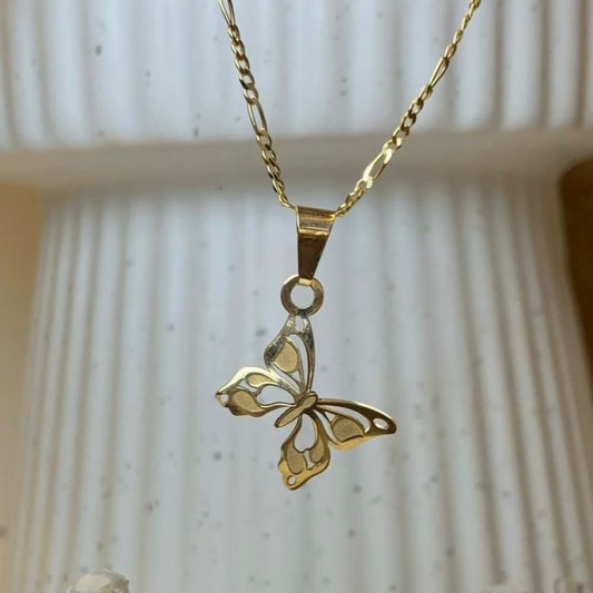 Small butterfly charm 10k