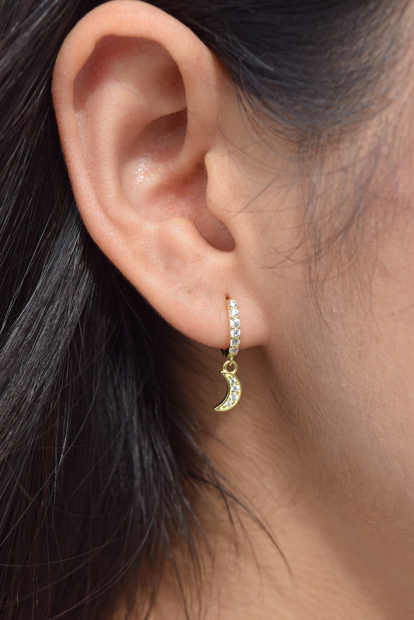 Cosmic golden huggie